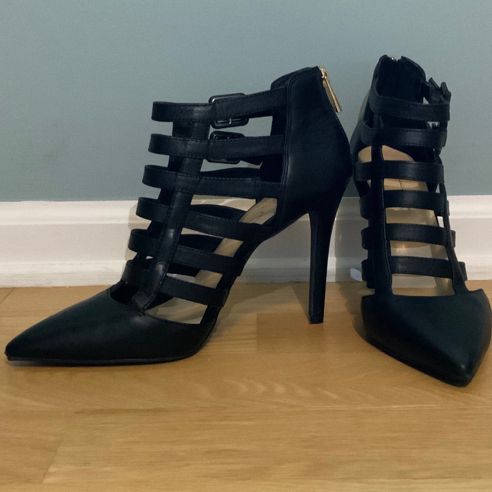 Jessica Simpson heels, black, size 8